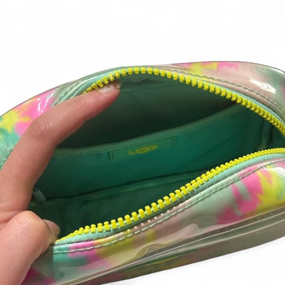 RARE UGG green & pink tie dye crossbody bag: Rare color combo - Picture 4 of 7